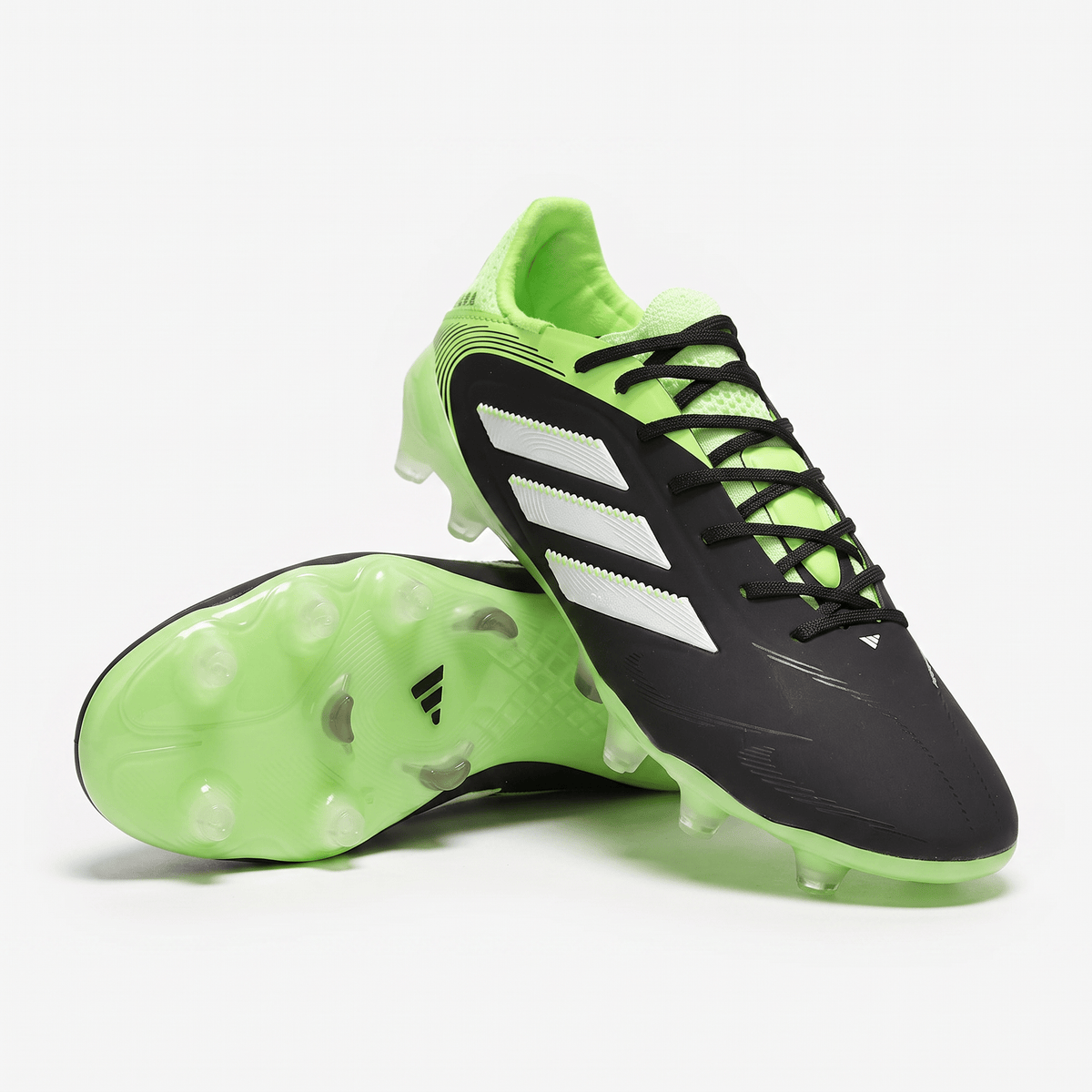 Copa Pure 3 FG Core Black / Footwear White / Spark Green