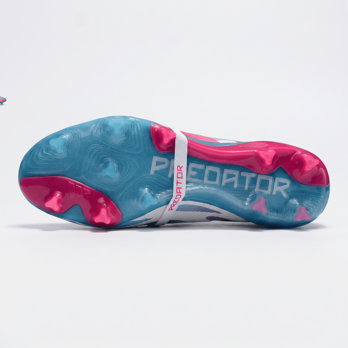 Predator Fold-Over Tongue FG White / Blue / Hyper Pink