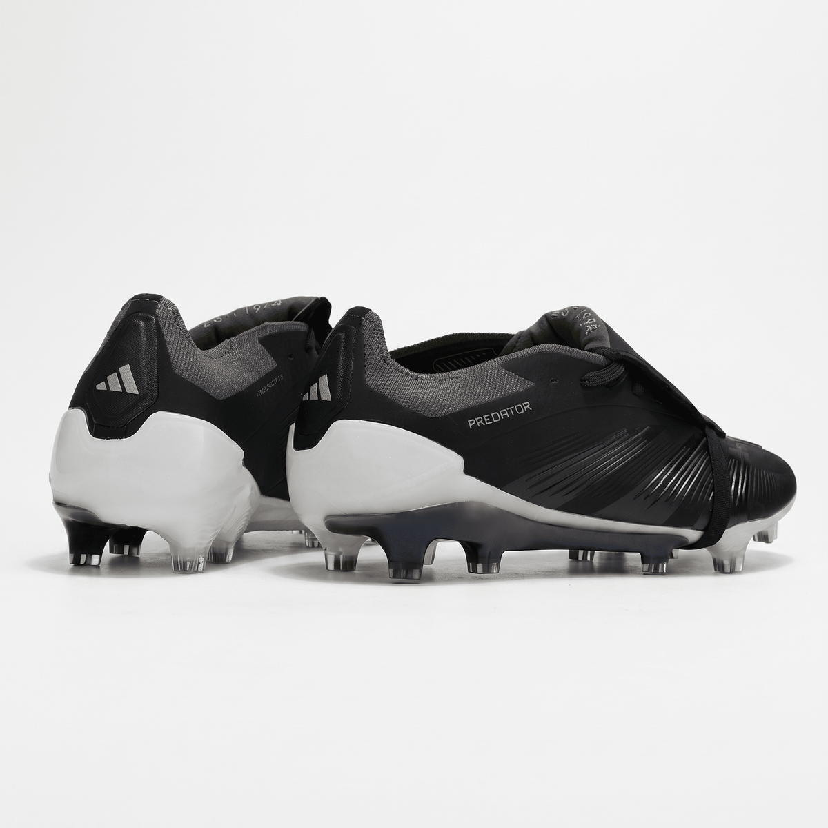 Predator Fold-Over Tongue FG Core Black / Carbon / Grey Six